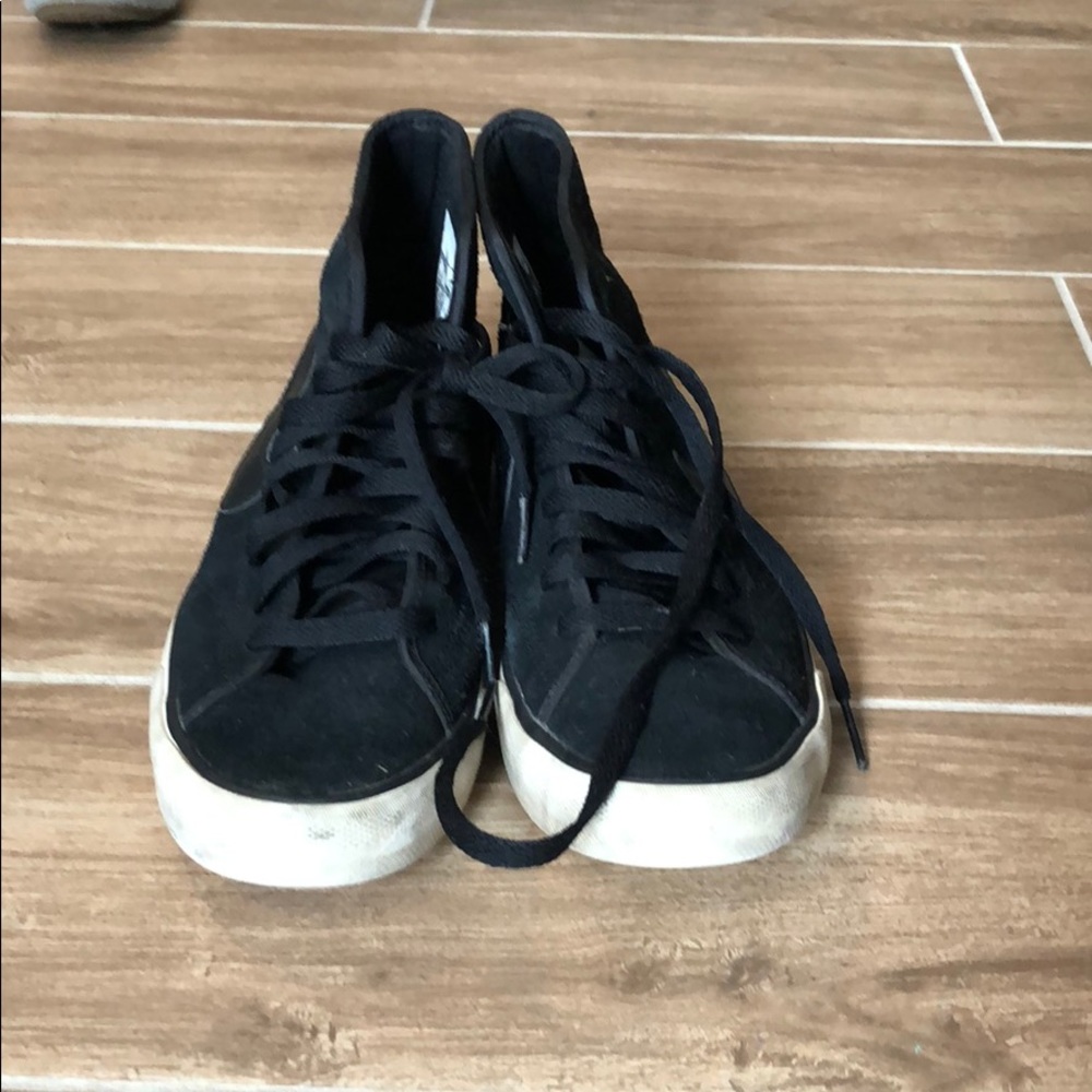 Women’s Nike Hightop Sneakers